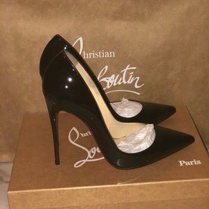 Christian Louboutin So Kate 38.5